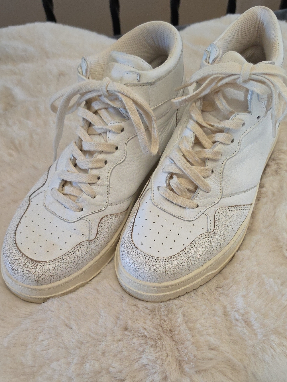 Steve Madden Wayne Classic White Leather High-Top Sneakers